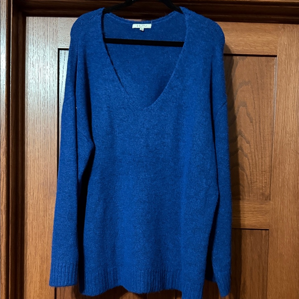 Z Supply V-Neck Sweater in Cobalt Blue